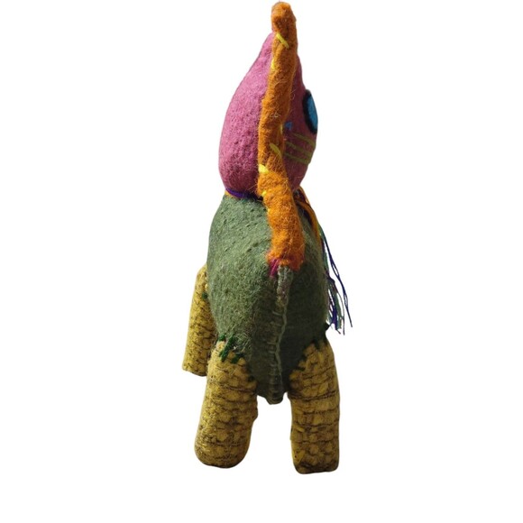 Folk Art Wool Standing Cat 8" Tall Colorful Unique - Picture 4 of 6